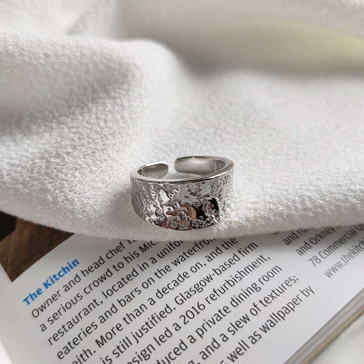 Minimalist 925 Sterling Silver Round Textured Ring for Women