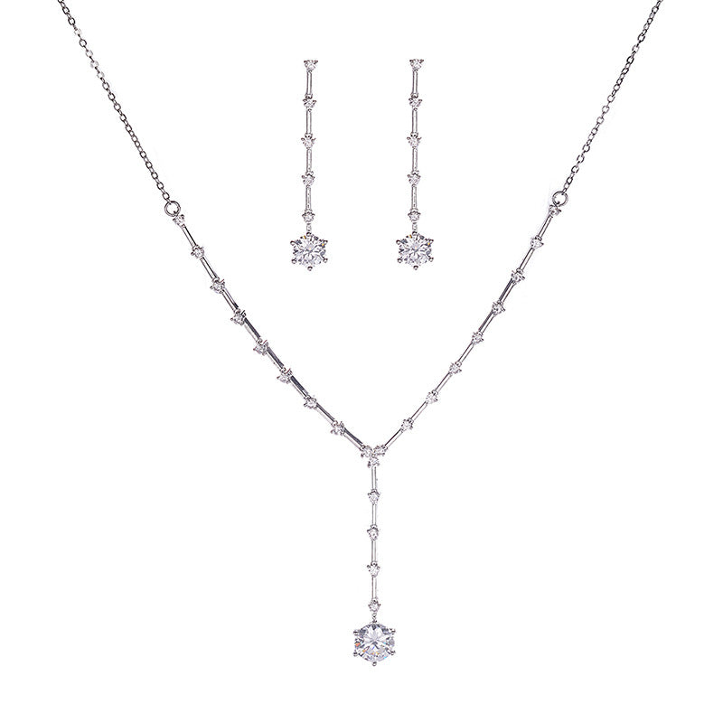 Set collana e orecchini Sweet Star Moon in ottone con intarsio in zirconi cubici, catena Singapore, gioielli placcati per la sposa