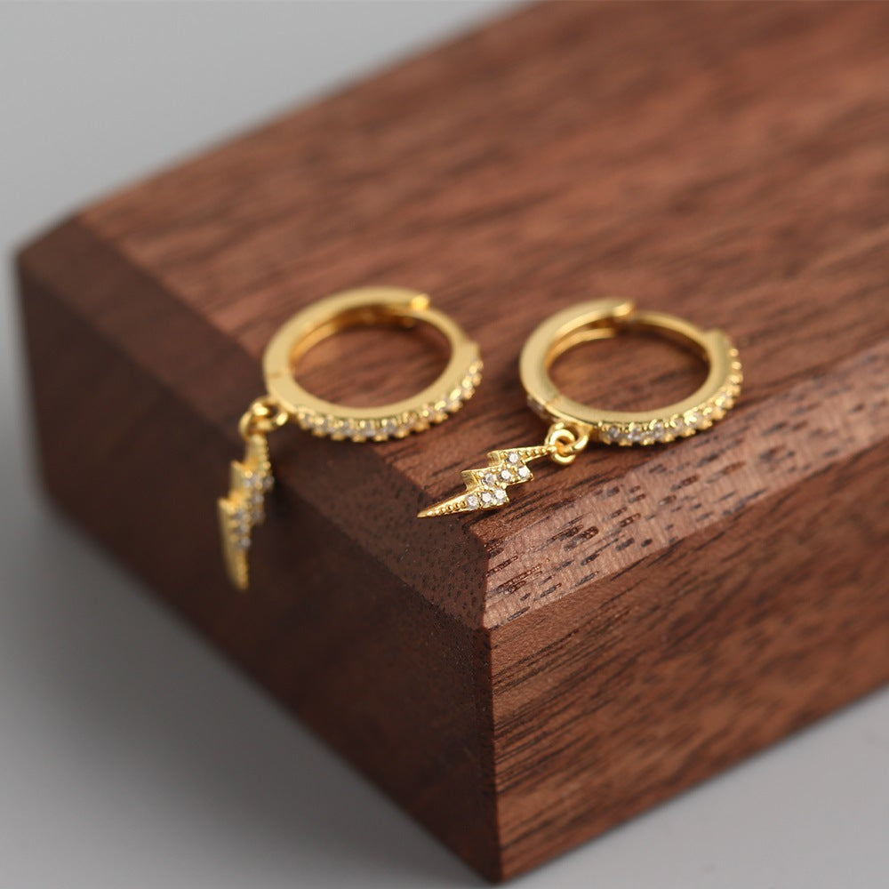 Orecchini a perno Sweet Punk da donna in argento sterling 925 con fulmine e zirconi cubici
