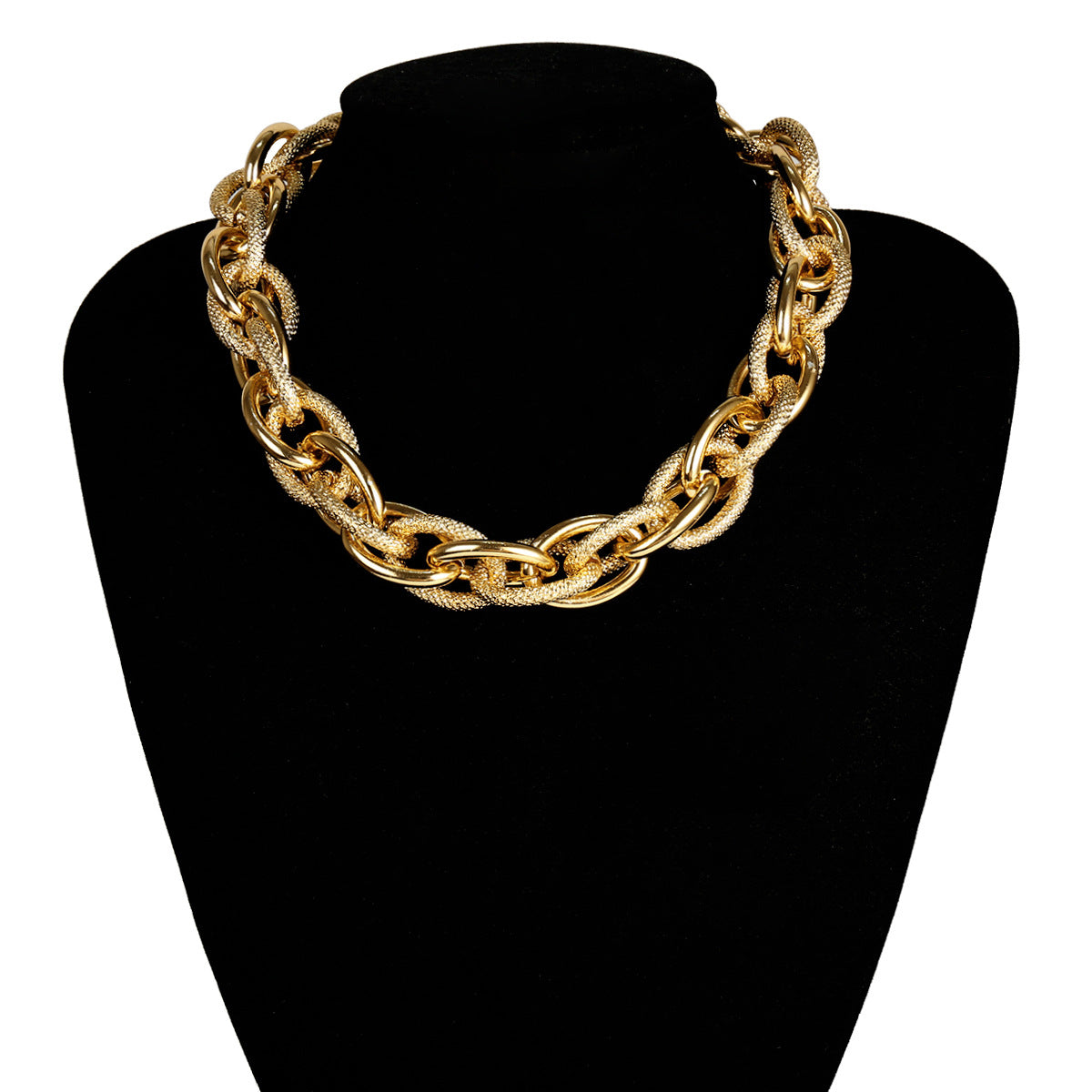Vintage Minimalist Geometric Twisted Plate Chain Necklace for Women