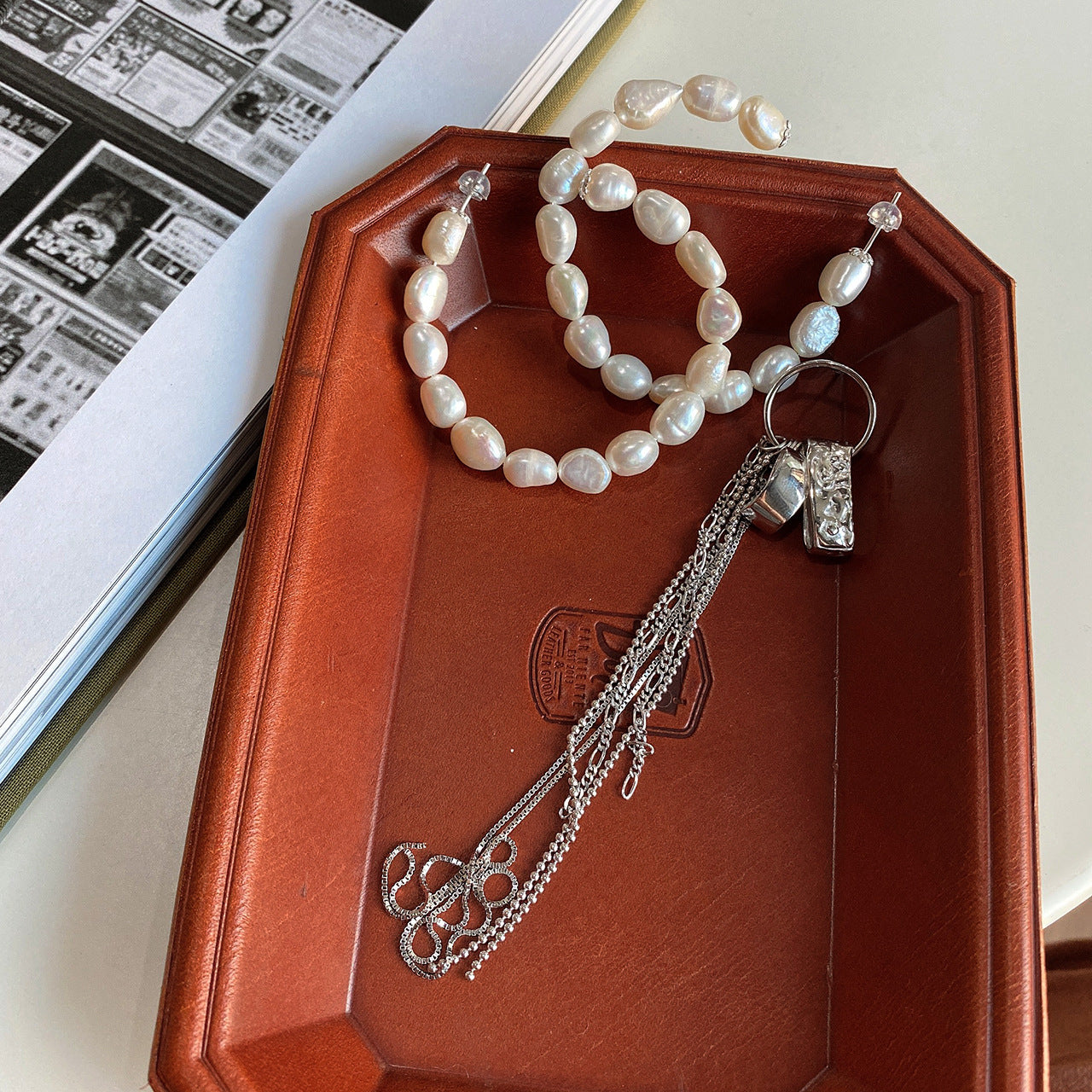 Minimalist Vintage White Gold Plated 925 Sterling Silver Teardrop Pearl Inlay Tassel Earrings