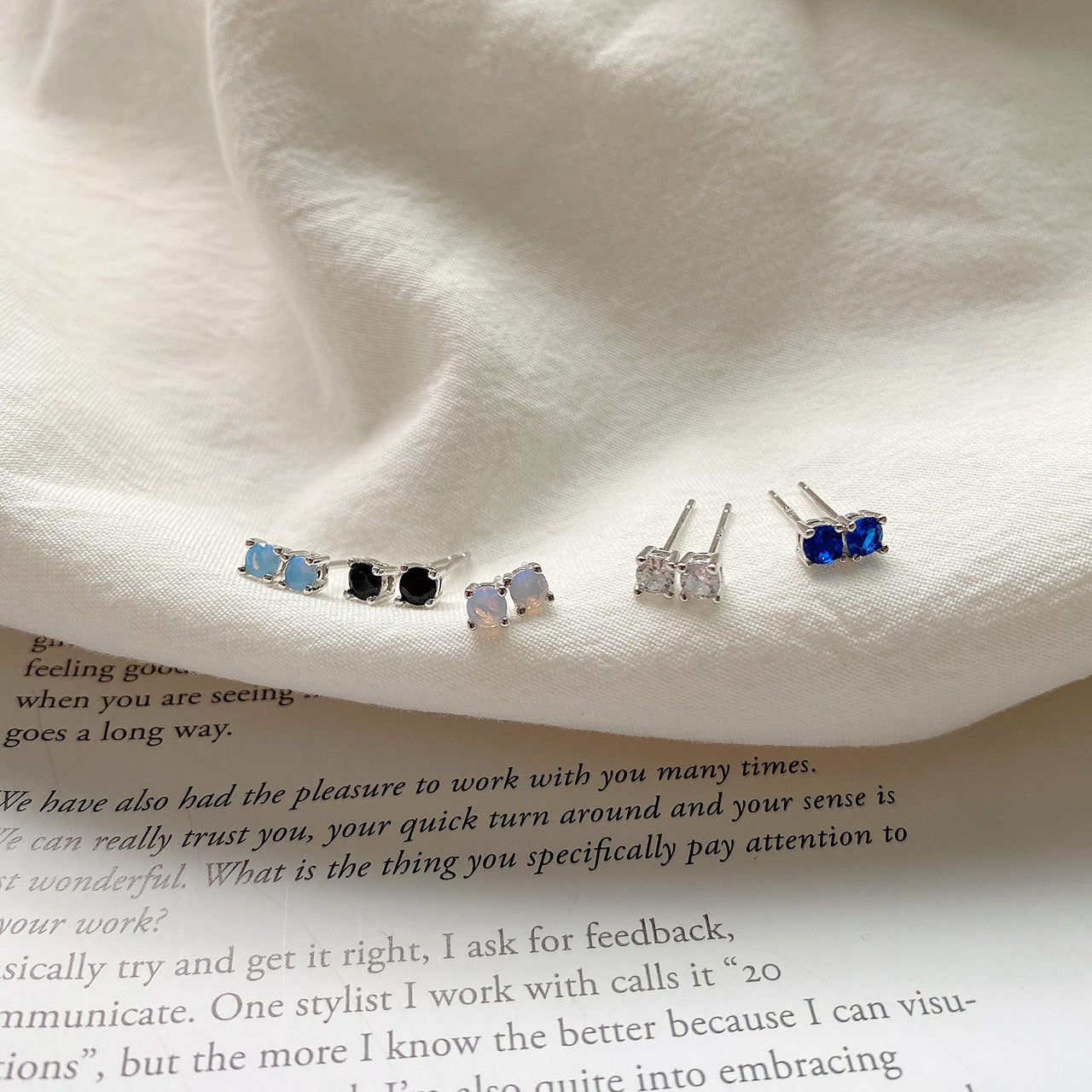 Minimalist Vintage 925 Sterling Silver White Gold Plated Geometric Teardrop Stud Earrings with Pearl Inlay