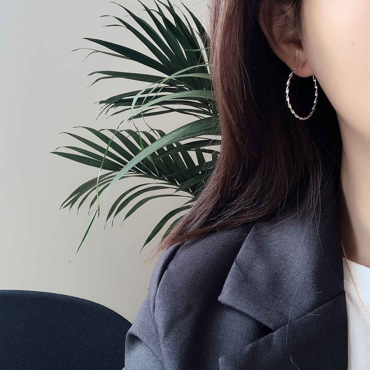 Minimalist Sweet 925 Sterling Silver Polished Rope Hoop Earrings with Pearl Inlay Geometric Design