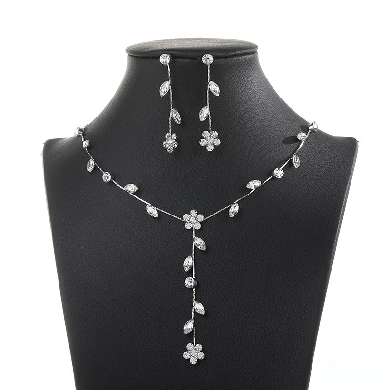 Natural Style Leaf and Floral Pendant Necklace with Tassel and Matching Stud Earrings in Copper with Rhinestone Inlay and Plated Finish for Women