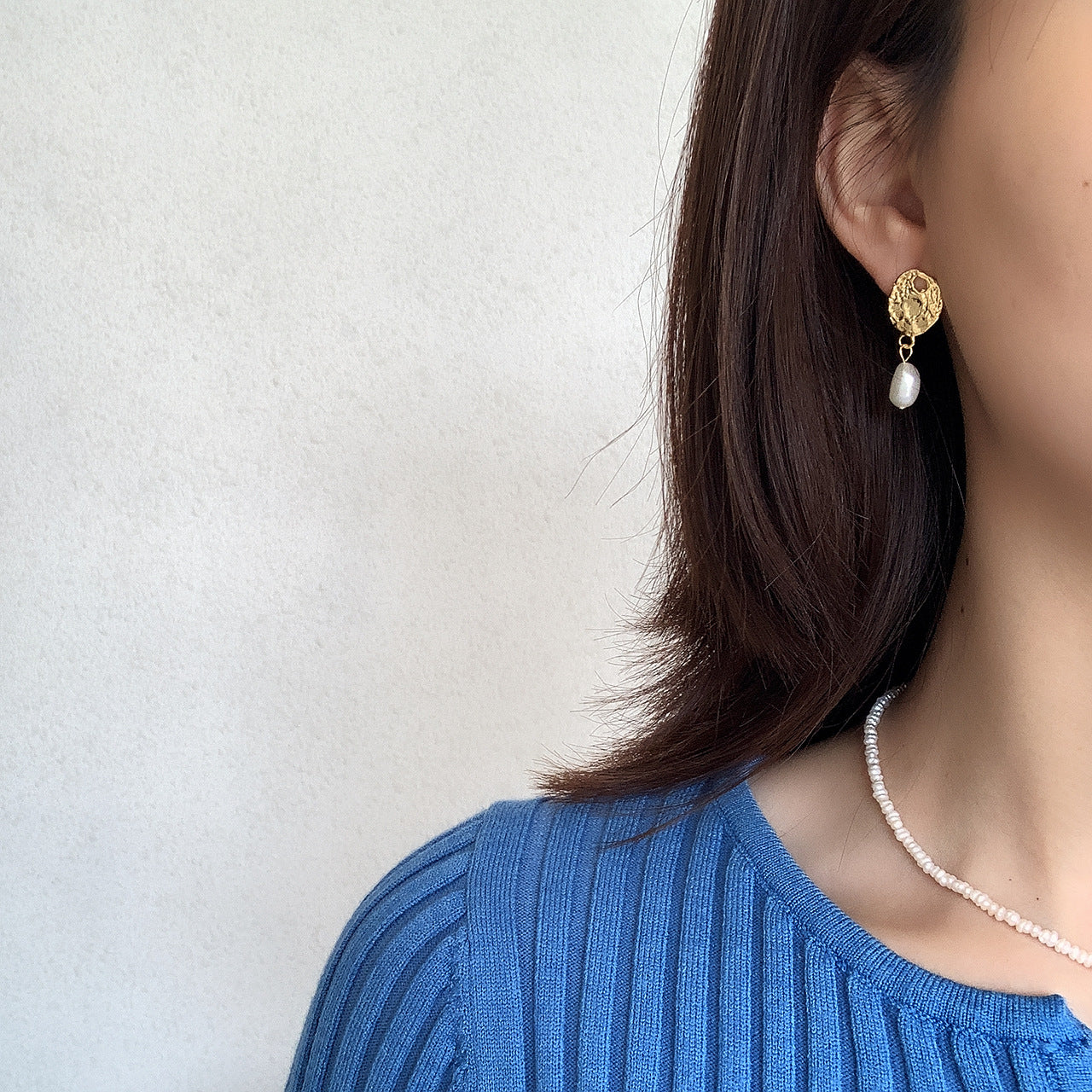 Bohemian Minimalist 925 Sterling Silver Teardrop Baroque Pearl Earrings Asymmetric Design