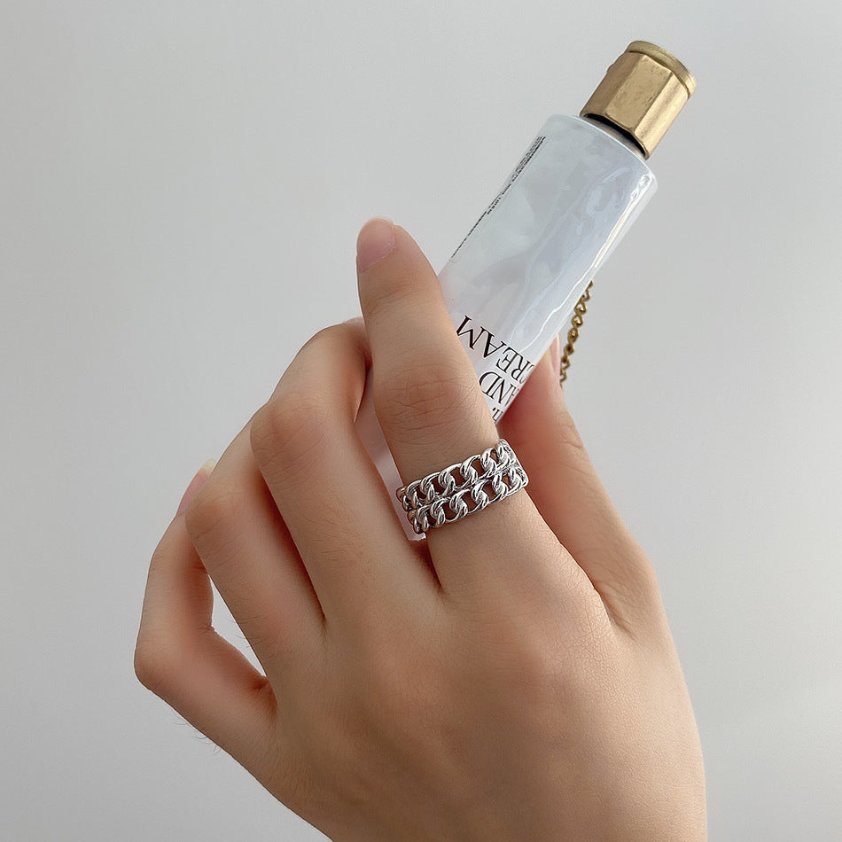 Anello da donna minimalista con intarsio a cuore in argento sterling 925 e design a doppia catena di chiusura