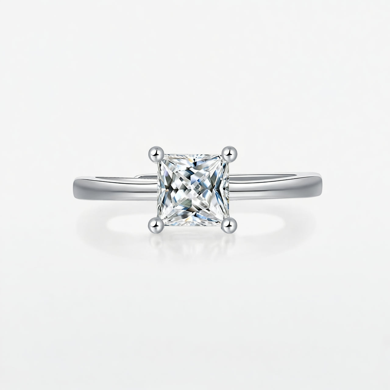 Anello geometrico quadrato minimalista da donna in argento sterling 925 con intarsio in moissanite e placcatura in oro 18 carati