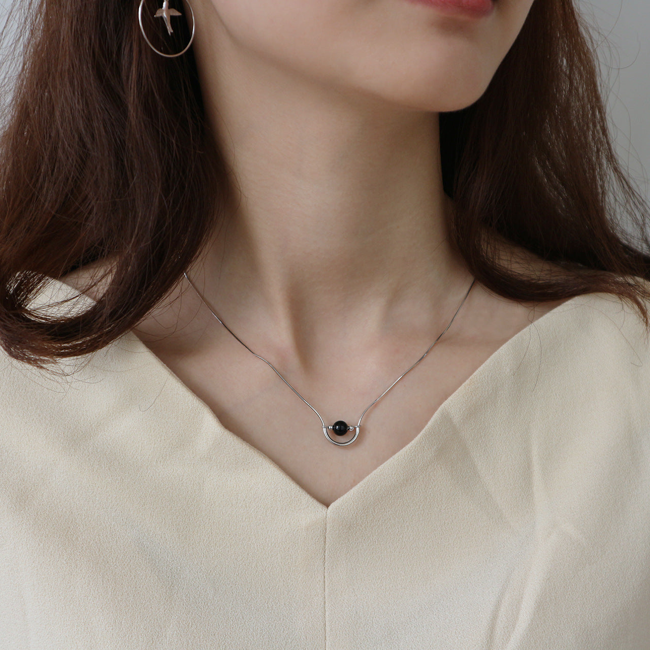 925 Sterling Silver Note Pendant Necklace with Black Onyx Inlay Minimalist Fashion Jewelry for Women