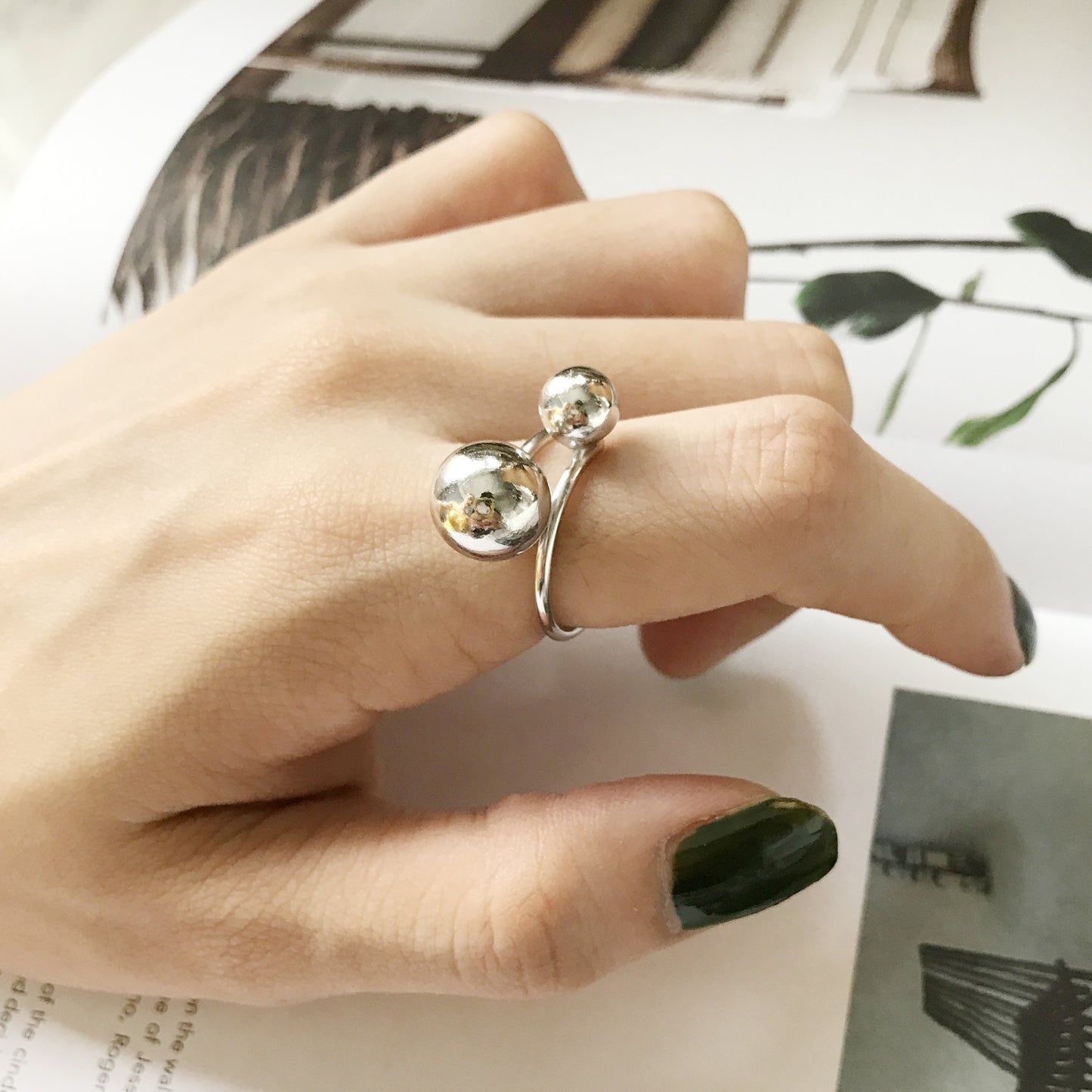 S925 Sterling Silver Minimalist Geometric Ring with Round Ball and Linear Detail for Women