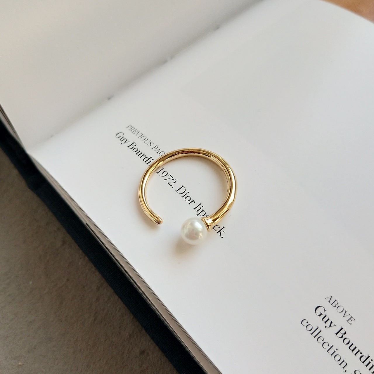 Minimalist Sweet 925 Sterling Silver Round Geometric Plated Ring with Pearl Polka Dot Open Adjustable Fine Band