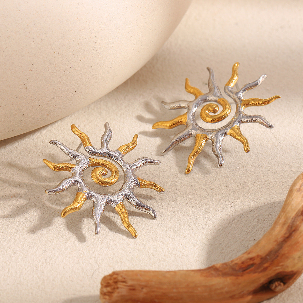 Orecchini a perno da donna a forma di sole, geometrici e minimalisti, in acciaio inossidabile placcato oro 18K