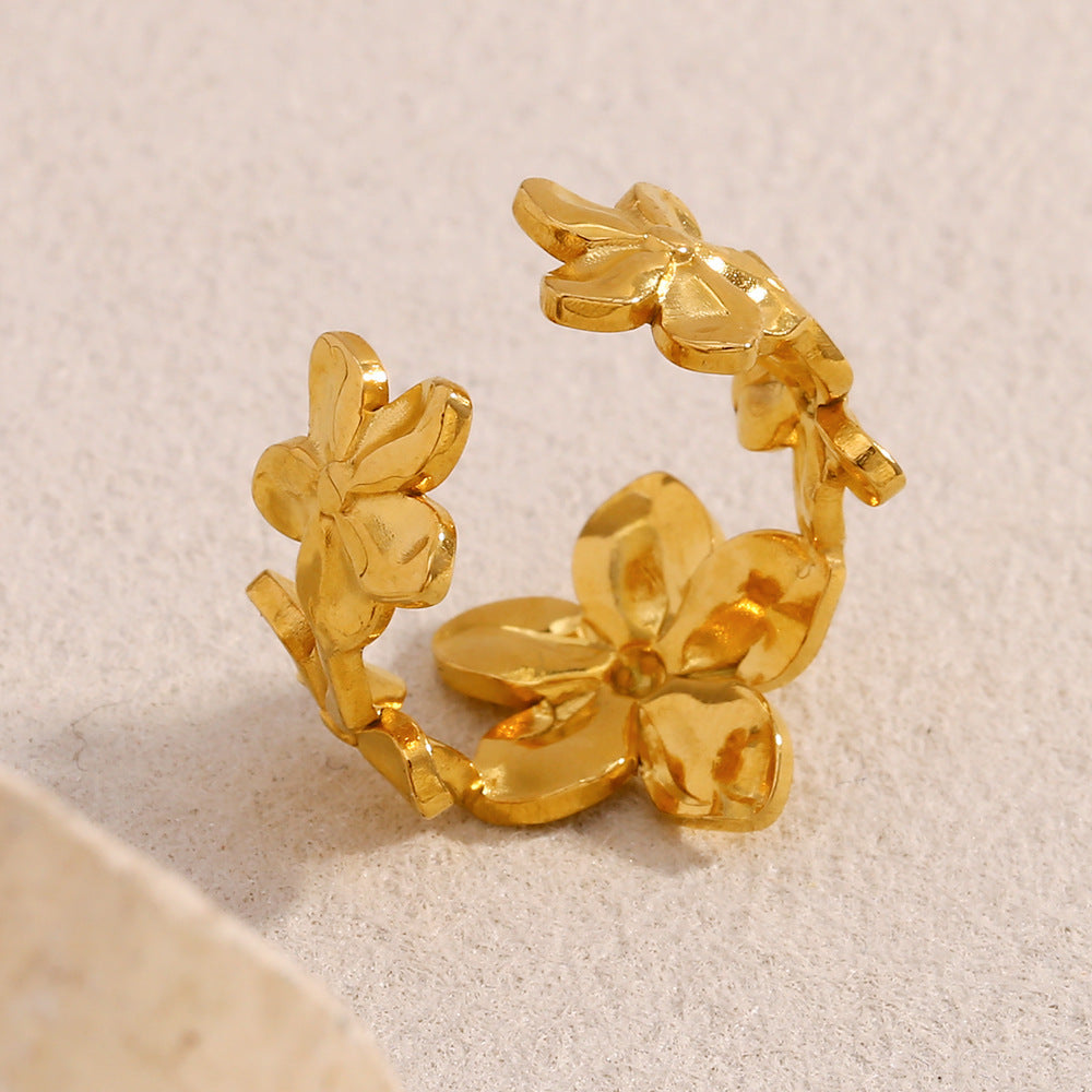 Fashionable Floral Open Ring in Stainless Steel with 18K Gold Plating for Women