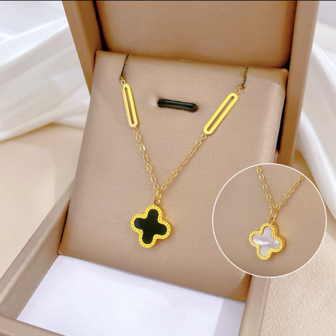 Collana Minimalista in Acciaio al Titanio con Numeri Romani, Reversibile e Placcata Galvanicamente, per Uomo e Donna