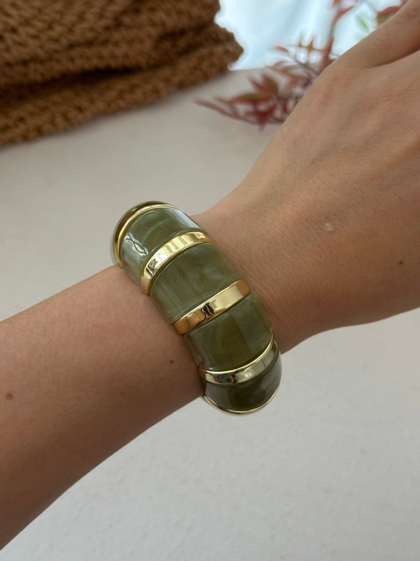 Bracciale da donna vintage in acrilico geometrico a goccia d'olio