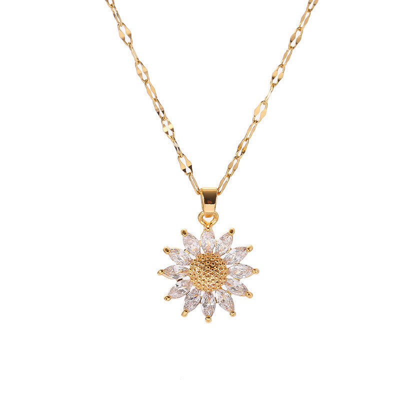 Vintage Sunflower-Shaped Titanium Steel Necklace for Women with Polished Finish, Minimalist Geometric Pendant, Lightweight Sweater Chain
