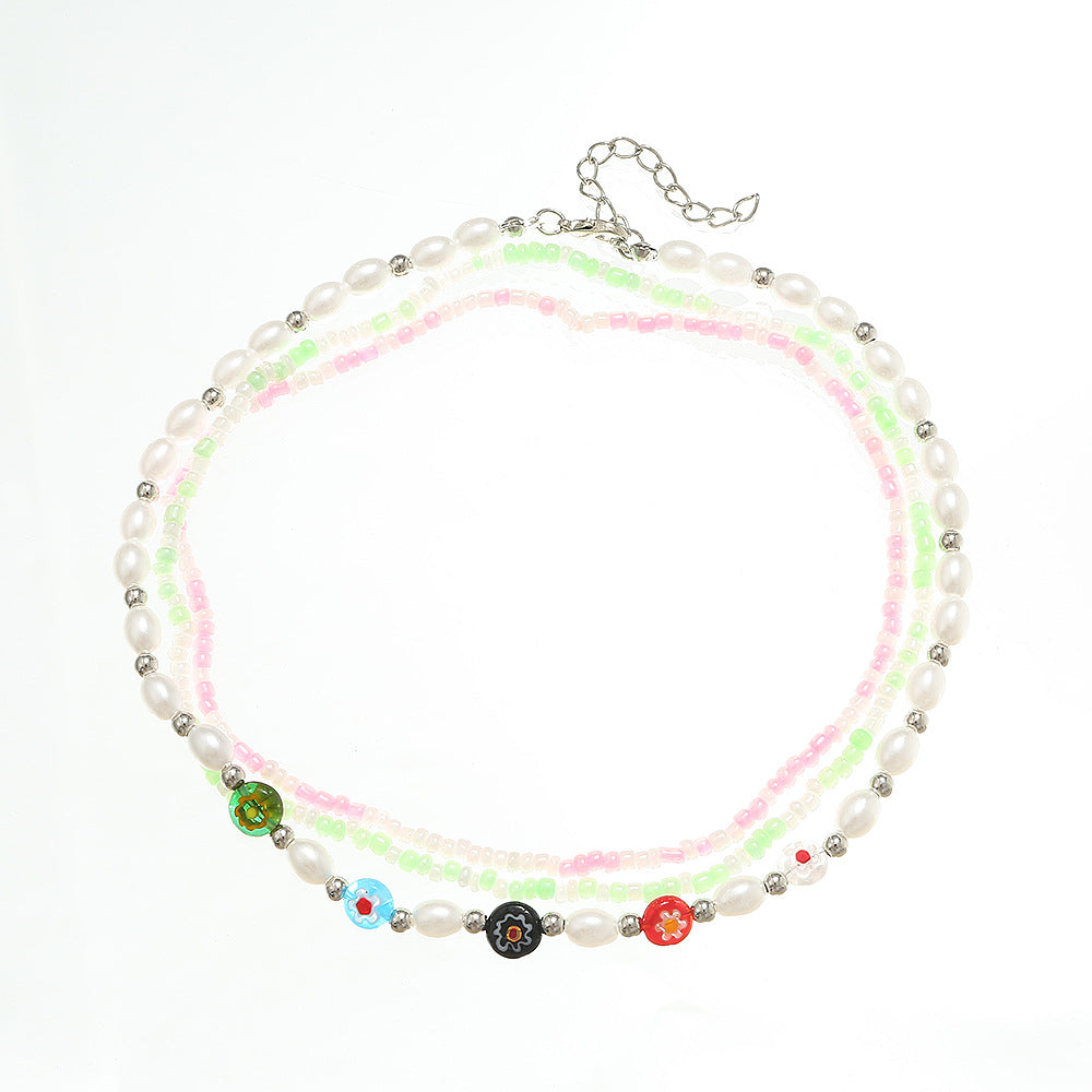 Set di collane floreali minimaliste con perline per ragazze, girocollo con ciondolo in vetro e catena regolabile