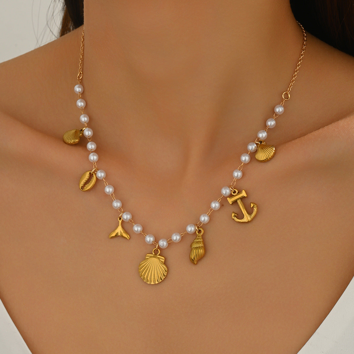 Casual Geometric Ocean-Inspired Long Pearl Clavicle Necklace Set in Zinc Alloy with Woven Finish