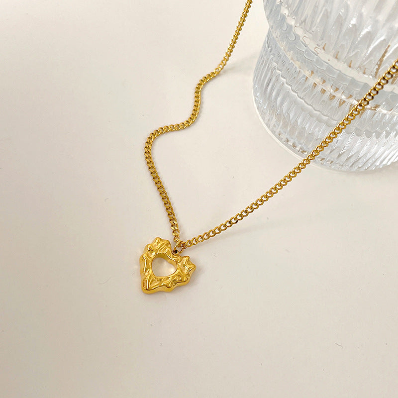 Abstract Heart Pendant Necklace for Women in Titanium Steel with Gold Plating, Minimalist Geometric Design, French Vintage Style, Sweater Chain
