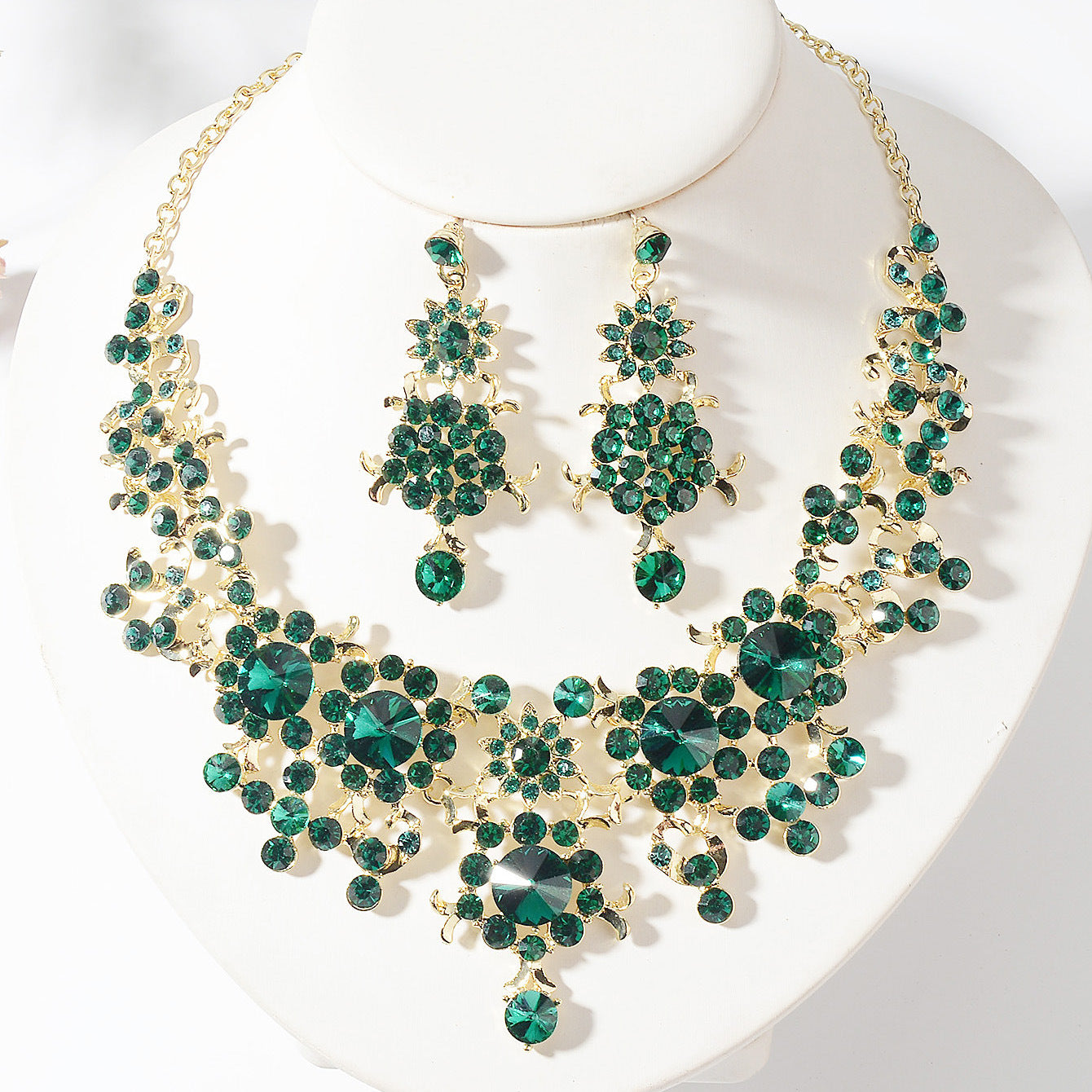 Exaggerated Floral Plated Zinc Alloy Necklace Set for Women Wedding Bridal Jewelry