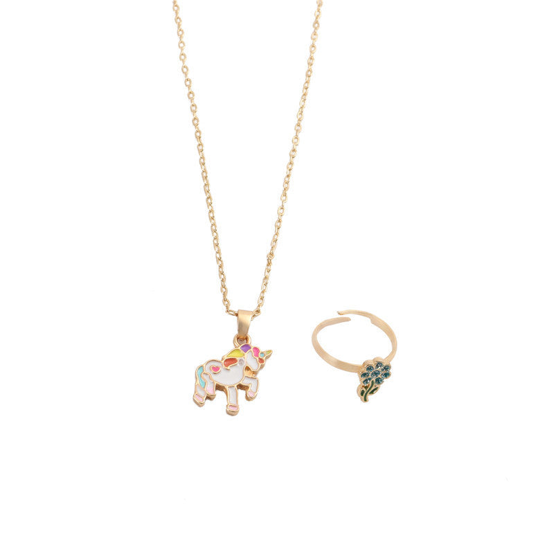 Conjunto de collar con colgante de unicornio floral minimalista con cadena de aleación y acabado esmaltado para niños