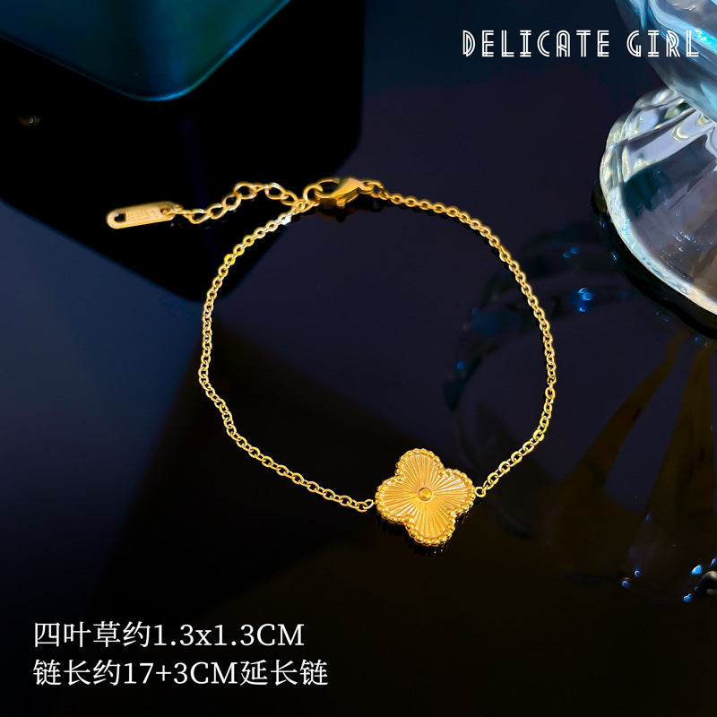 Collar minimalista geométrico de acero de titanio chapado para mujer