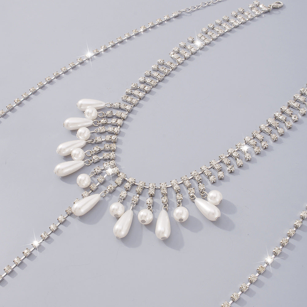 Elegante catena in lega geometrica per la vita con perle simulate e finitura placcata per donna