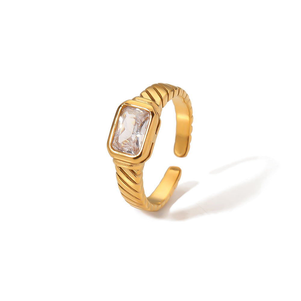 Anello Minimalista Quadrato con Zirconia Bianca in Acciaio Inox e Placcatura in Oro 18K, Fascia Geometrica alla Moda