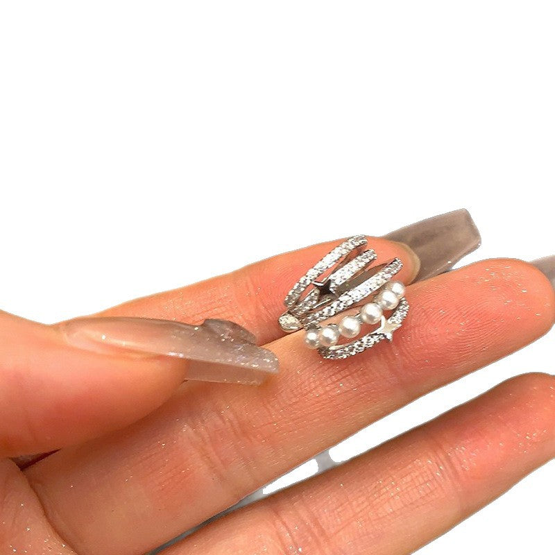 Orecchini a polsino geometrici minimalisti con perle e intarsio in zircone da donna - Lussuosi per tutti i giorni