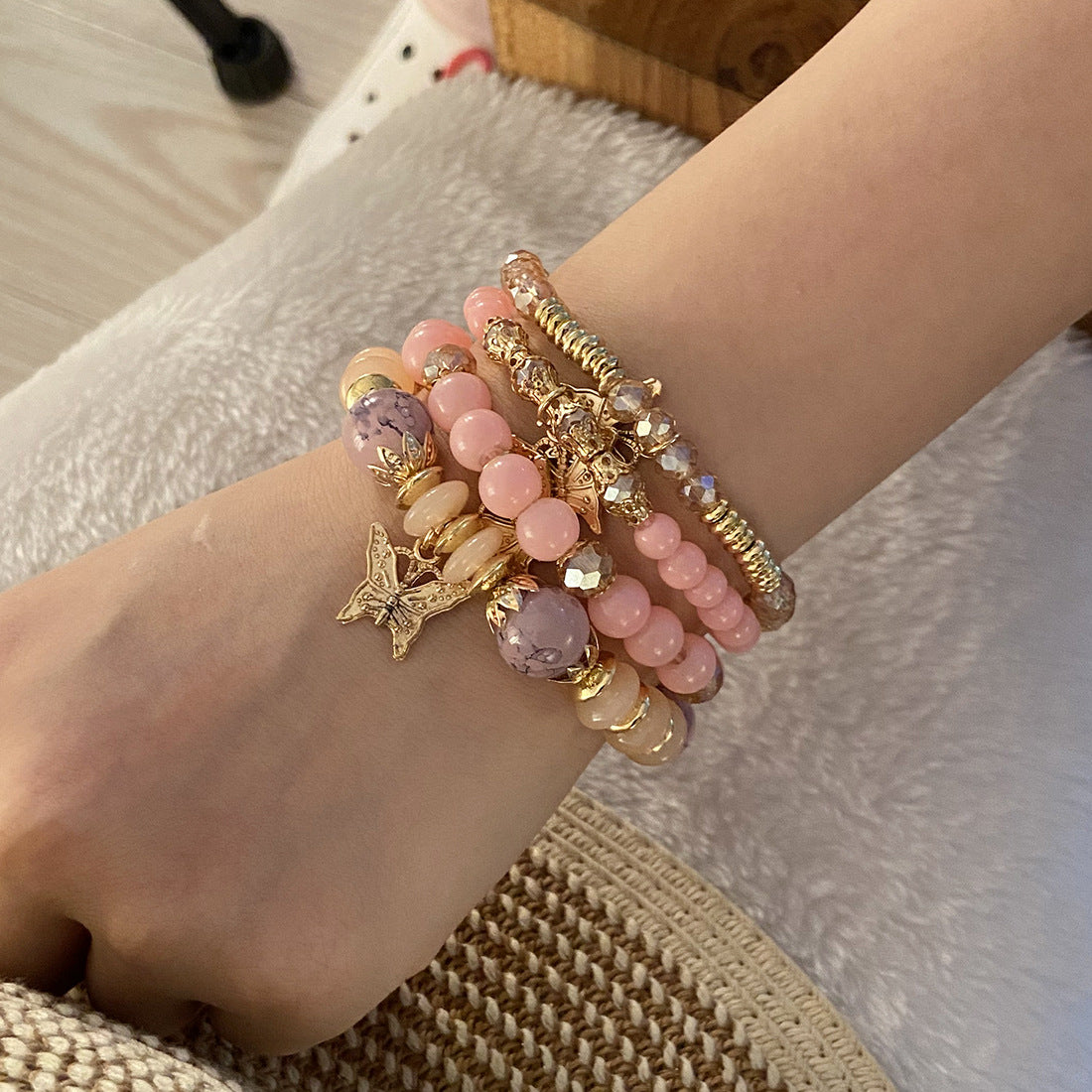 Set di braccialetti bohémien con perline a farfalla in argilla polimerica con finitura artigianale da donna