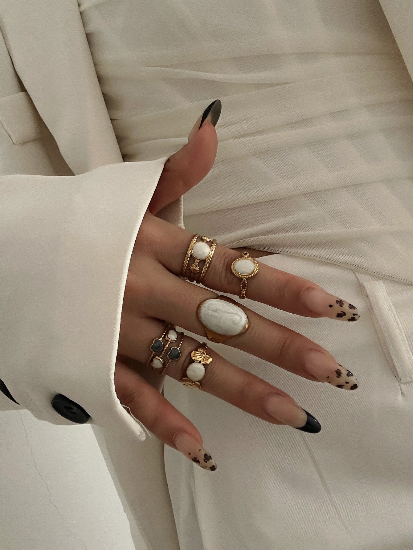 Vintage Luxury 18K Gold Plated Geometric Round Oval Drip Oil Stainless Steel Ring for Women