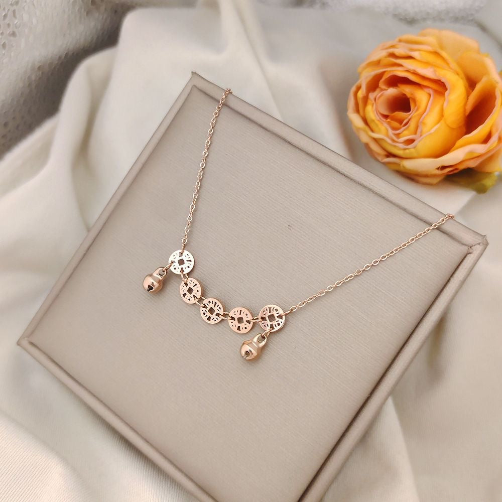 Minimalist Luxury U-Shape Titanium Steel Plated Coin Pendant Necklace Snake Chain for Women