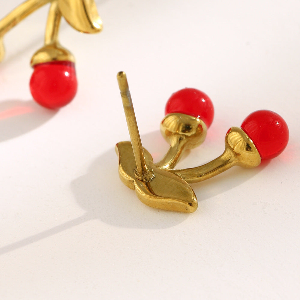 Orecchini a perno minimalisti da donna a forma di ciliegia in acciaio inossidabile con placcatura in oro 18 carati e intarsio in agata rossa