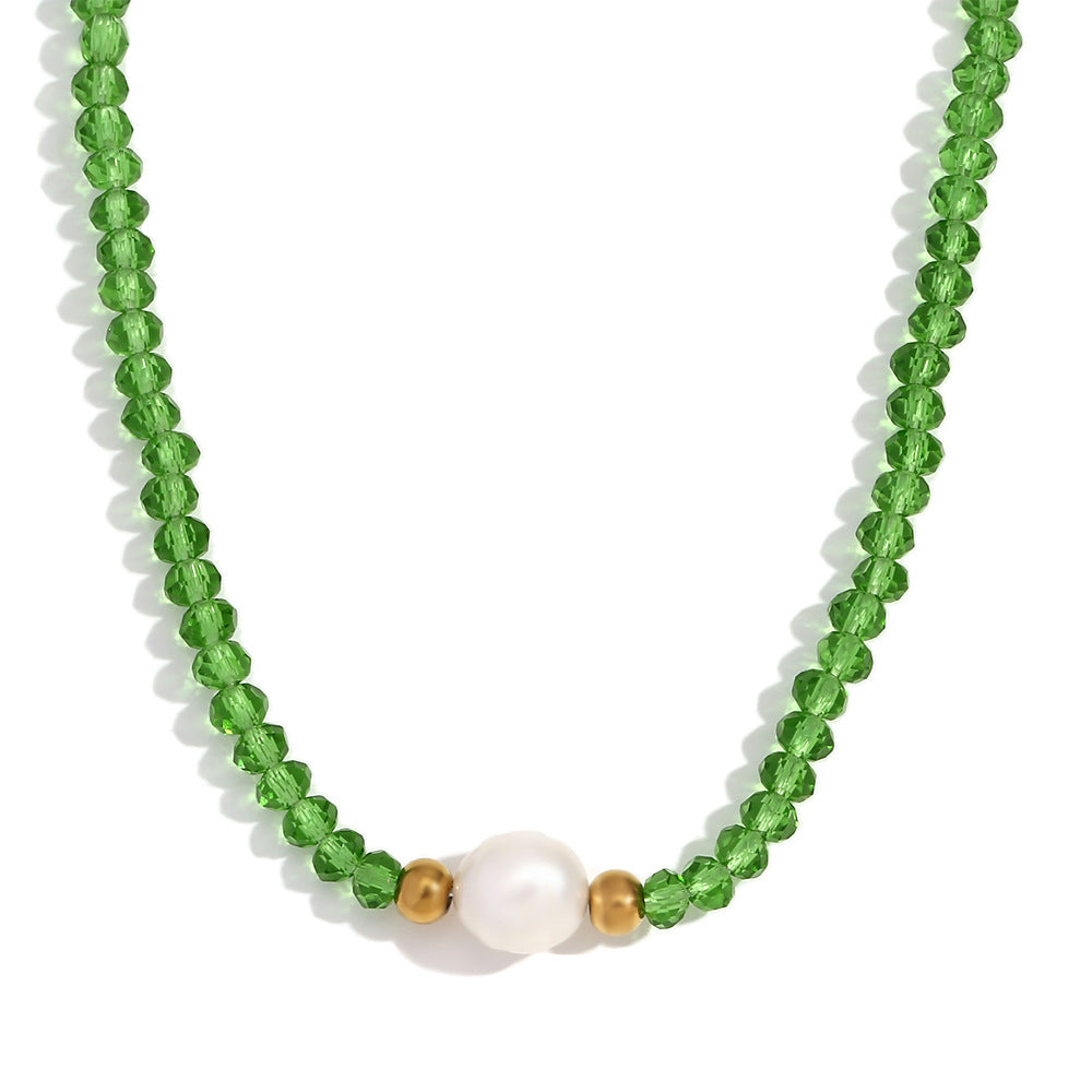 Collana da donna alla moda minimalista geometrica verde Mamba in acciaio inossidabile con singola perla d'acqua dolce e perline di cristallo