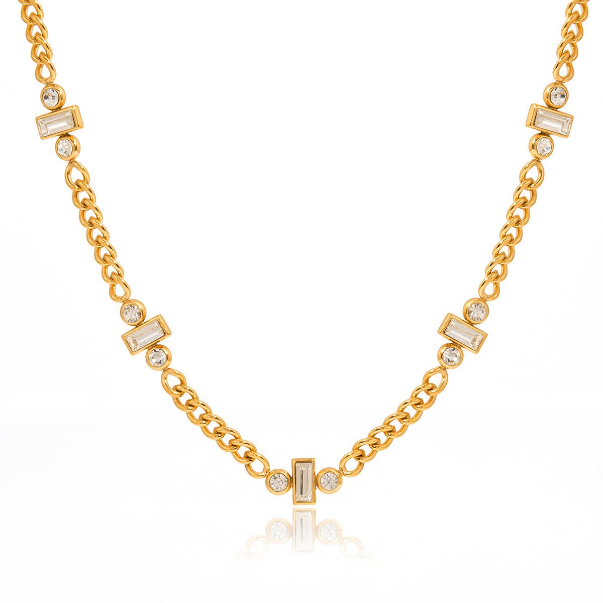 Collana da donna in acciaio inossidabile geometrica minimalista con placcatura in oro PVD, catena sottile per clavicola