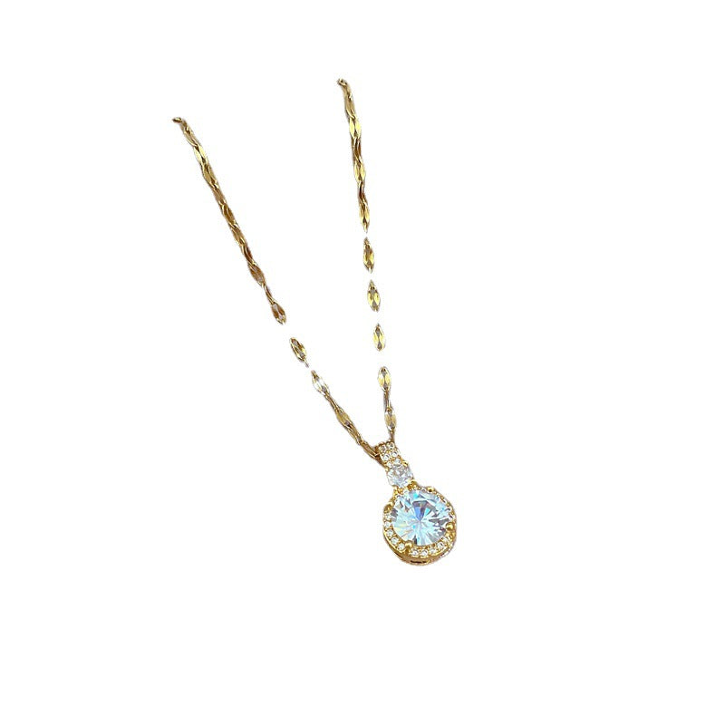 Luxury Minimalist Sweet Geometric Titanium Steel Necklace with Rhinestone Inlay