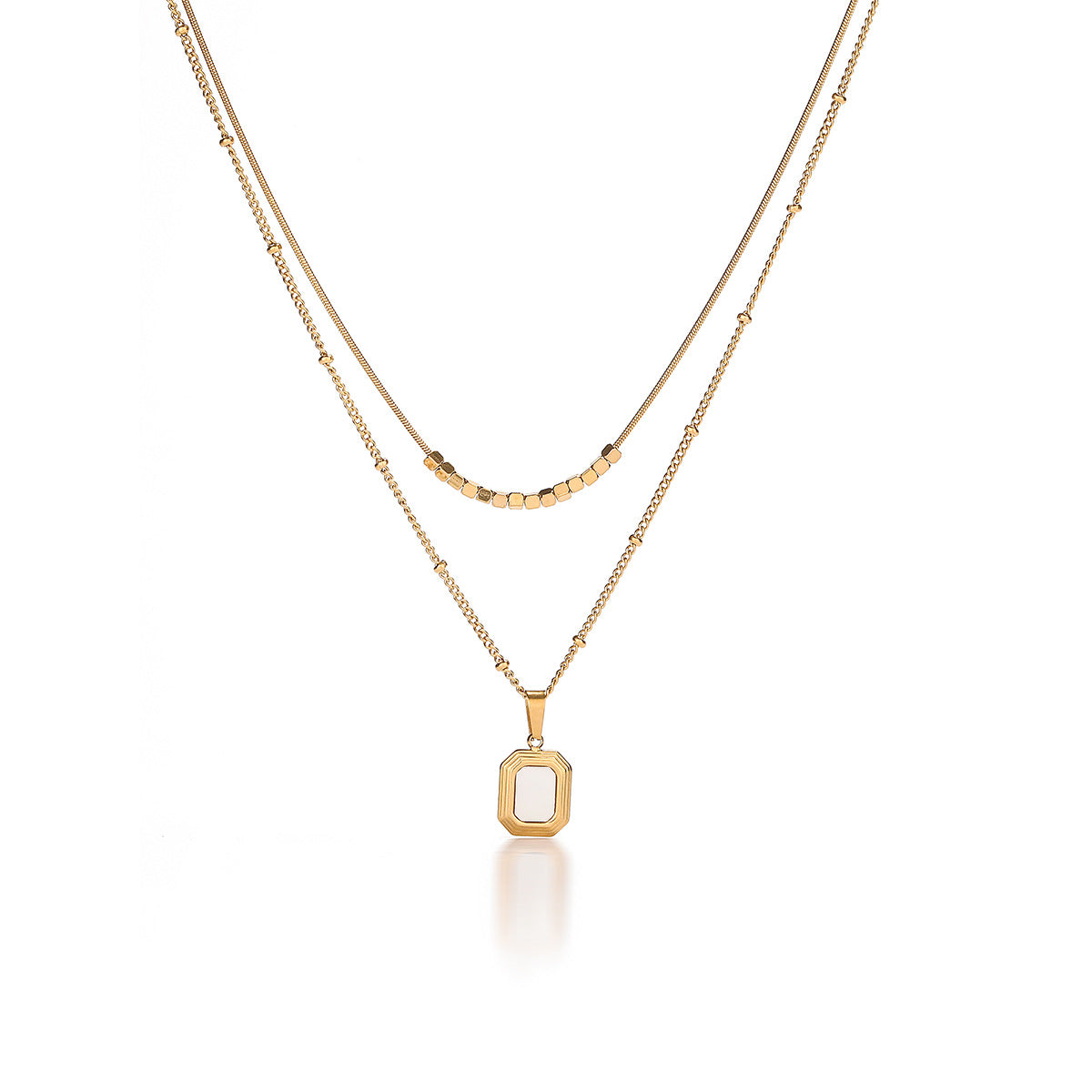 Collana con ciondolo quadrato geometrico minimalista da donna in acciaio al titanio con delicato design a medaglione a strati