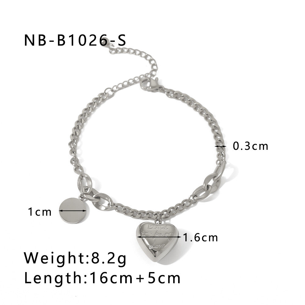 Vintage Minimalist Unisex Titanium Steel Heart-Shaped Pendant Bracelet with Polished Finish and 18K Vacuum Plating