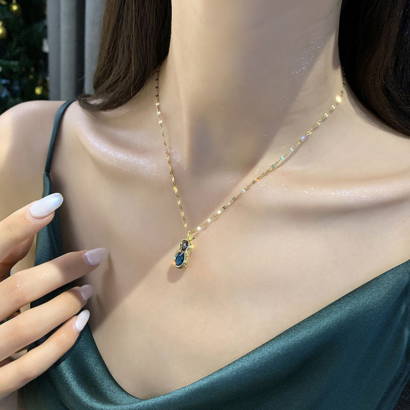 Minimalist Geometric Titanium Steel Necklace with Rose Gold Plated Alloy Pendant and Pink Crystal Accents for Women