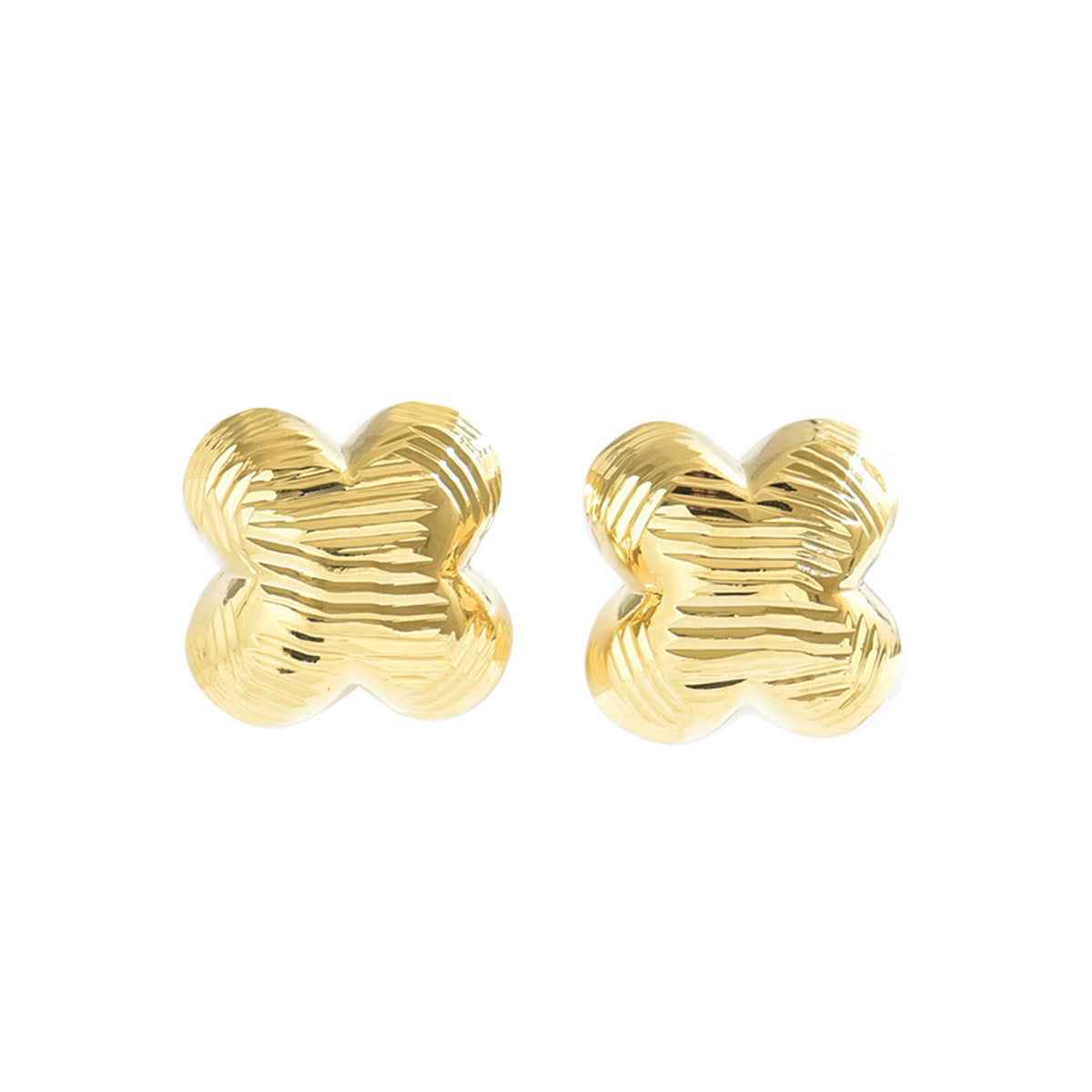 Pendientes minimalistas geométricos en forma de trébol en cobre chapado con postes de acero inoxidable para mujer