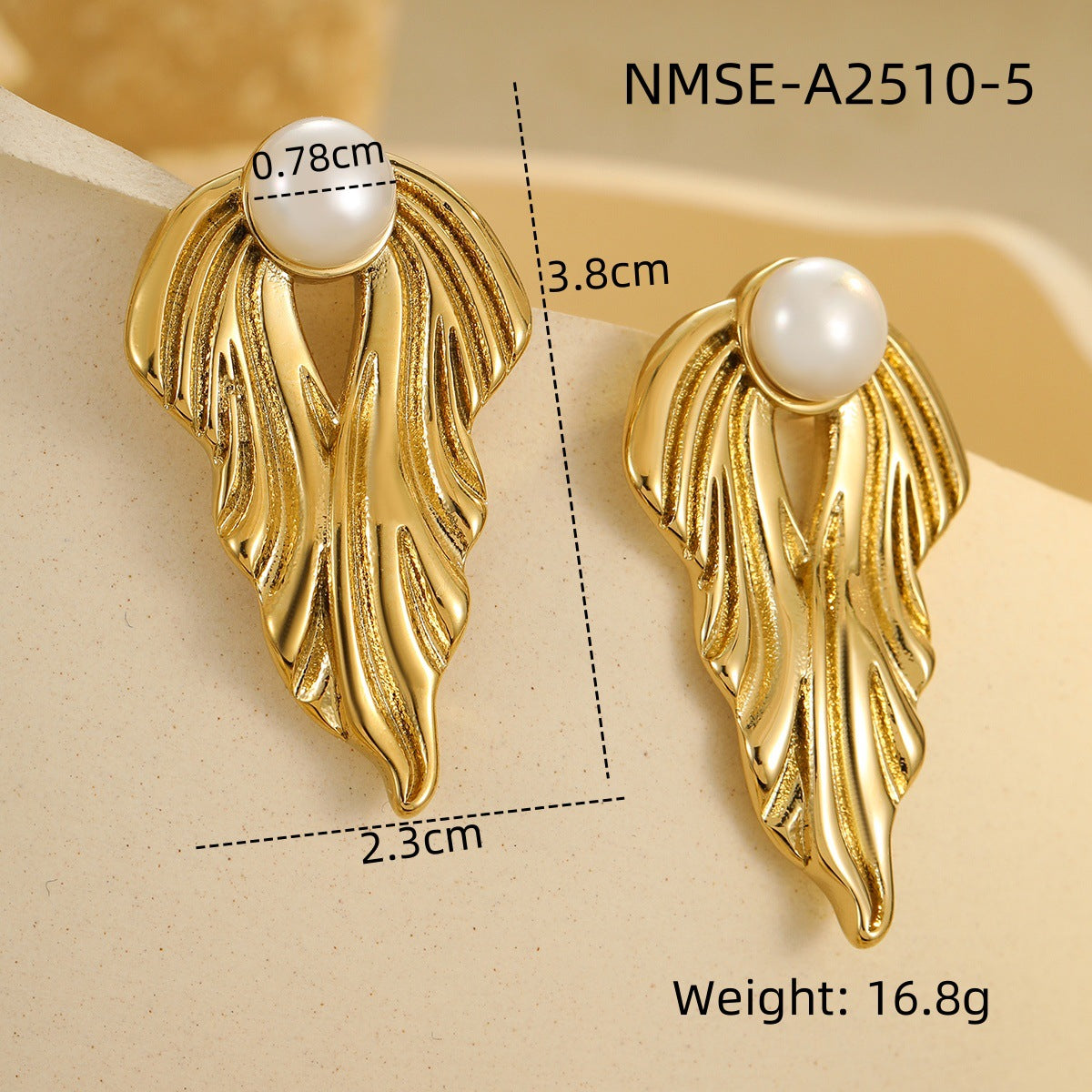 Orecchini da donna alla moda in acciaio inossidabile con motivi floreali e geometrici, intarsi di strass e placcatura in oro