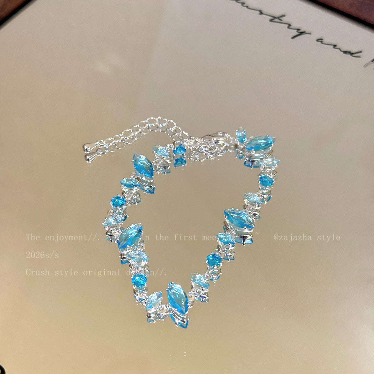 Luxury Elegant Geometric Plated Bracelet with Cubic Zirconia for Women