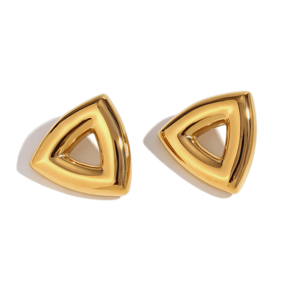 Orecchini a perno geometrici moderni minimalisti in acciaio inossidabile con placcatura in oro 18K e design triangolare cavo lucidato