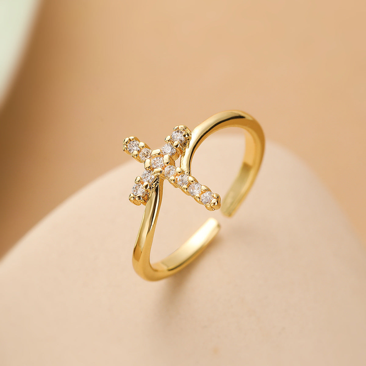 Minimalist Geometric Cross-Shaped Copper Ring with Gold Plating and Zircon Inlay for Women