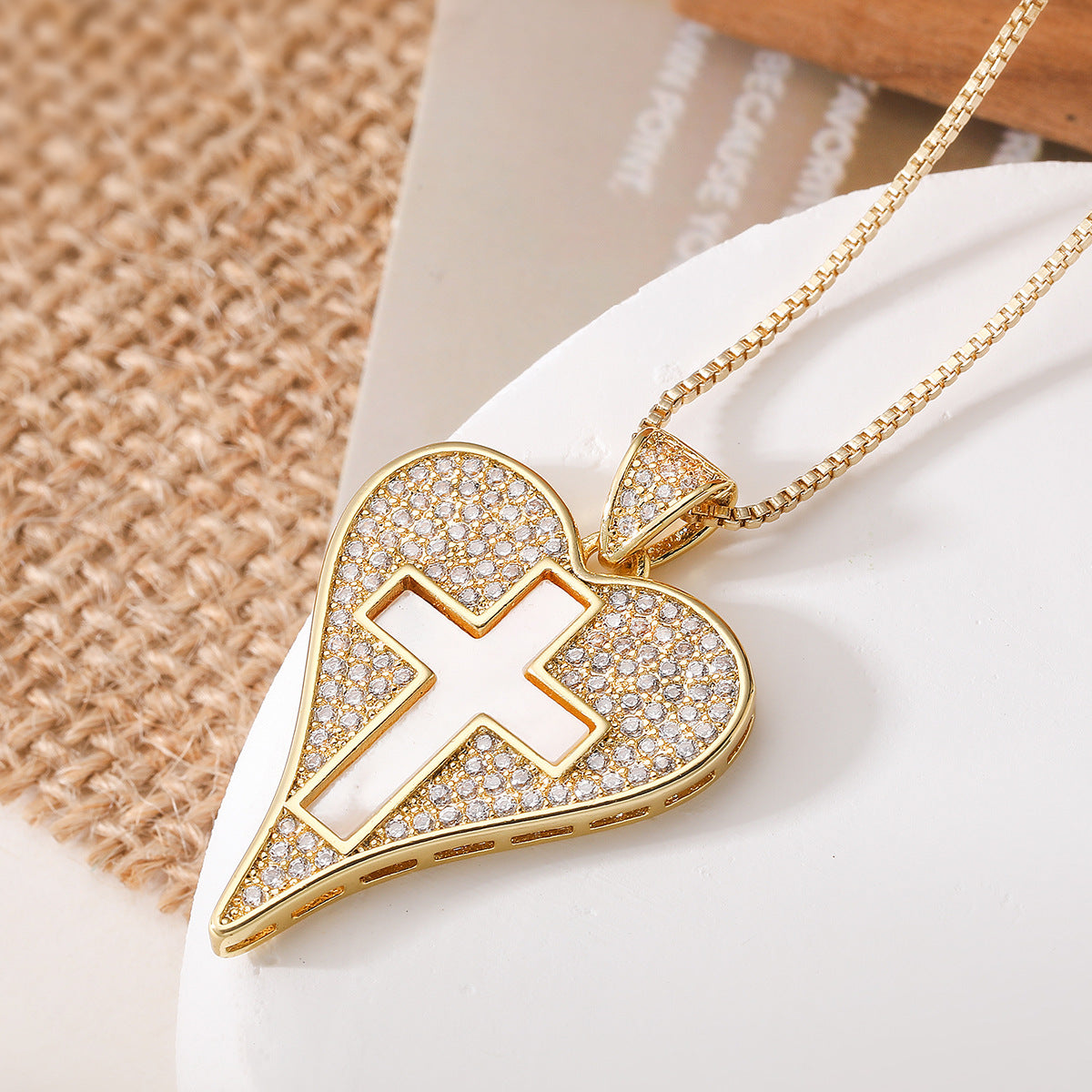 Minimalist Elegant Gold Plated Brass Cubic Zirconia Cross Heart Pendant Necklace for Women