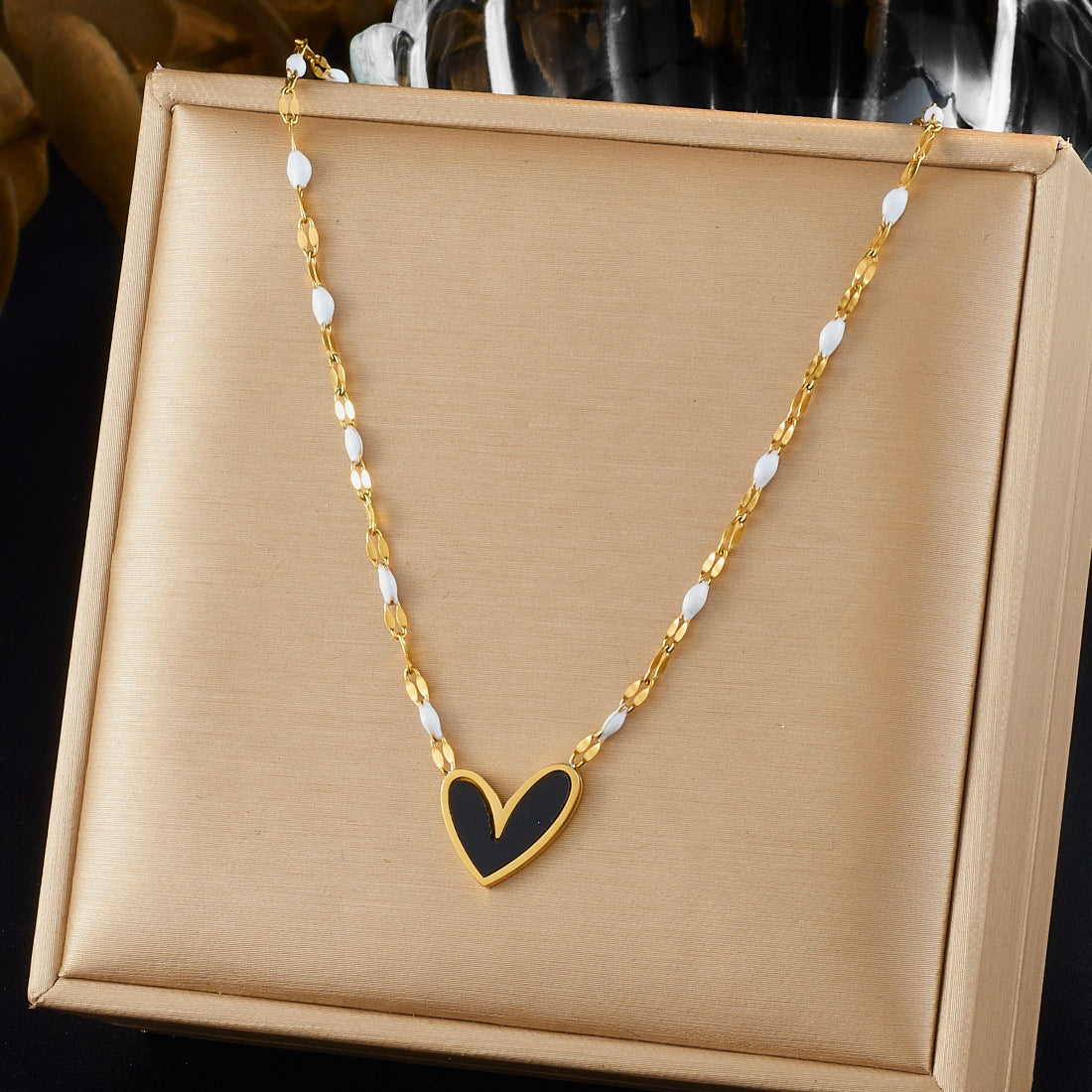 Minimalist Gold Plated Drip Oil Heart Pendant Stainless Steel Necklace for Women
