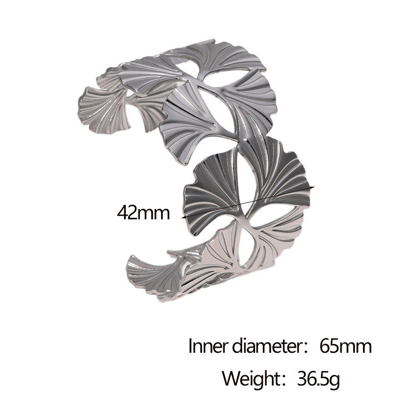 Bracciale Minimalista con Foglia di Ginkgo in Acciaio Inossidabile, Regolabile, Placcato Oro 18K, da Donna