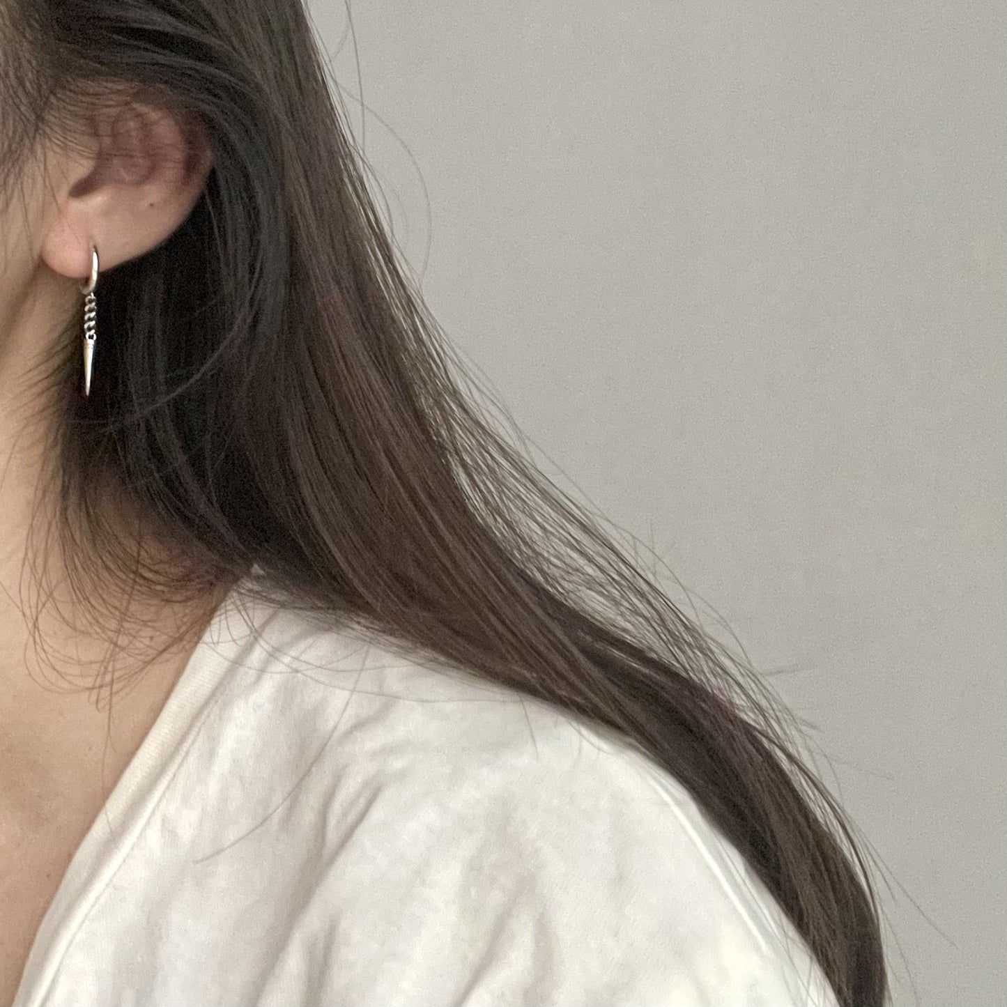 Pendientes de remache largos de plata de ley 925 con forma de estrella minimalista vintage para mujer con acabado artesanal