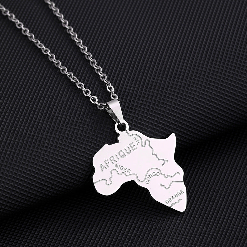 Collana con pendente mappa africana geometrica etnica in acciaio al titanio con finitura placcata, unisex