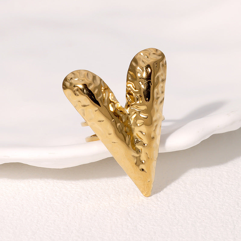 Vintage Style Heart-Shaped Gold-Plated Stainless Steel Open Ring for Women with Elegant Sophisticated Look