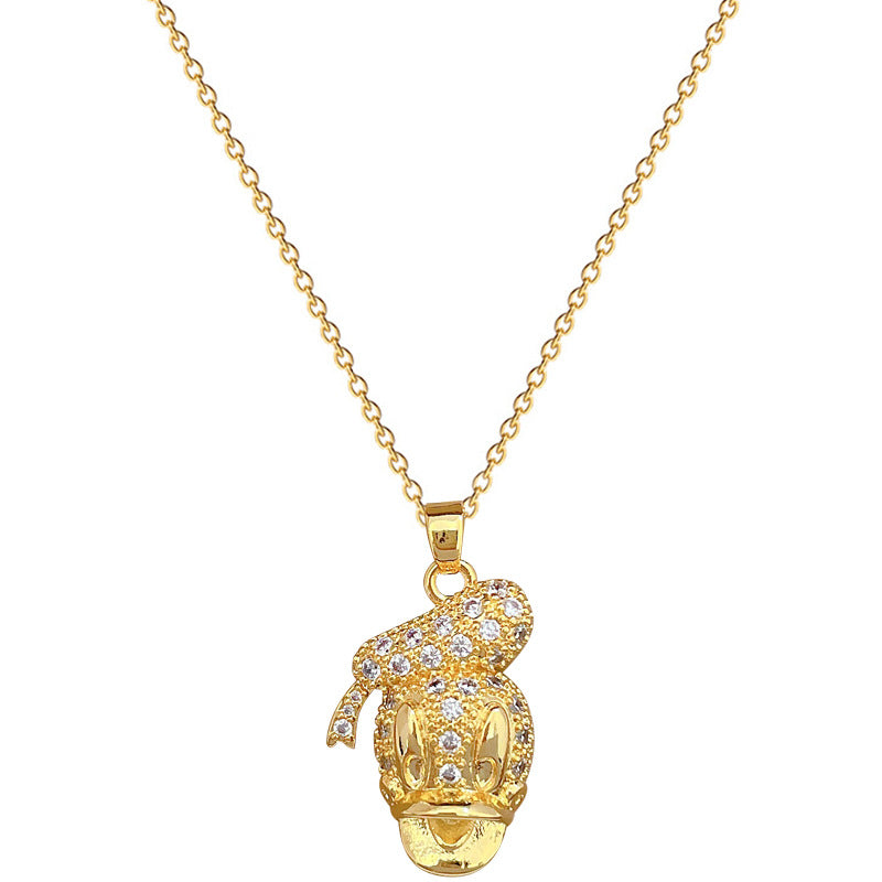 Collana pendente con anatra geometrica di lusso interamente in strass da donna, catena delicata per clavicola in acciaio al titanio